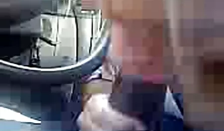 مادر بالغ بیدمشک باعث می شود که او دو بار در جوانان بزرگ سايت داستان هاي سكسي خود تقدیر کند