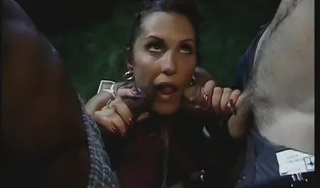 آماتور MILF Donna عاشق گرفتن صورت است بهترین سایت های سکسی دنیا