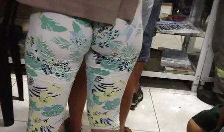 دایی تمام سایت های سکس عمو لعنتی درب بعدی