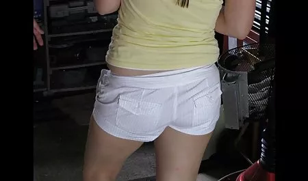 Vivid.com سایت های رایگان فیلم سکسی - Slutty MILF با دوست جوان خود سرگرم کننده است