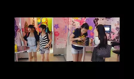 مادر سایت تلگرام سکسی مجرد جوان در تلاش برای به دست آوردن فرزند 2 خود است