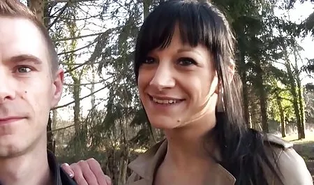 عامل ریخته گری سایت های سکس بدون فیلتر مشتری را سوار می کند و سوار مشتری می شود