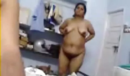 اوا پارکر در Pantyhose با پای Fetish Masturb ما سایت های سکس انلاین را اغوا می کند