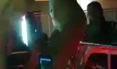 پسر غالب با نماینده ادرس سایت های سکس ما ملاقات می کند