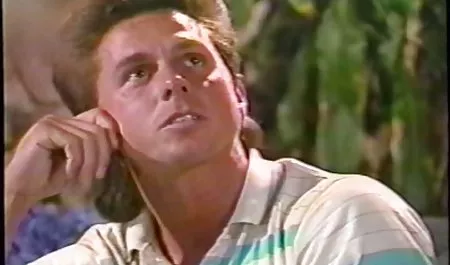 TeenMegaWorld - FirstBGG - دو تاپ اسپرت موزیسین را بهترین سایت های سکس اغوا می کنند