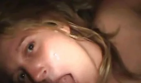 پیرمرد شرایط لعنتی را حفظ می کند. سایت های سکسی دانلود