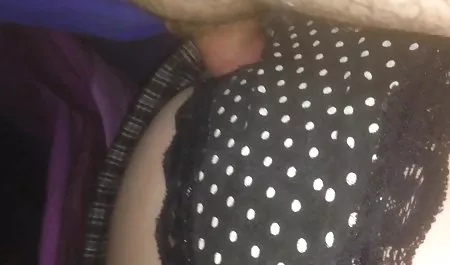 لزبین های قدیمی رابطه جنسی بد بو را با دختران جوان سایت بهترین سکس برقرار می کنند