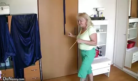 تصاویر به سایت های سکسی خانوادگی صورت خودکار آماتور ایتالیایی ILoveGrannY