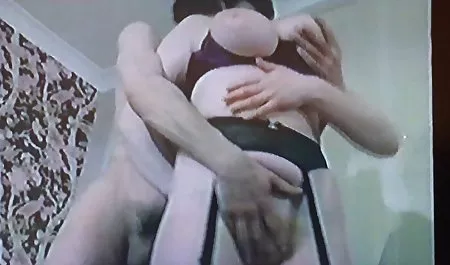 پارتی B-Day مخصوص روزانه برای اعضای Velvet Swingers Club سایت های فارسی سکسی