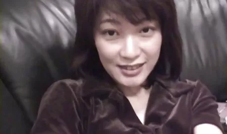 من به شما سایت های سکسی عربی یاد می دهم که چگونه یک حرفه ای را به مکیدن خروس بکشید